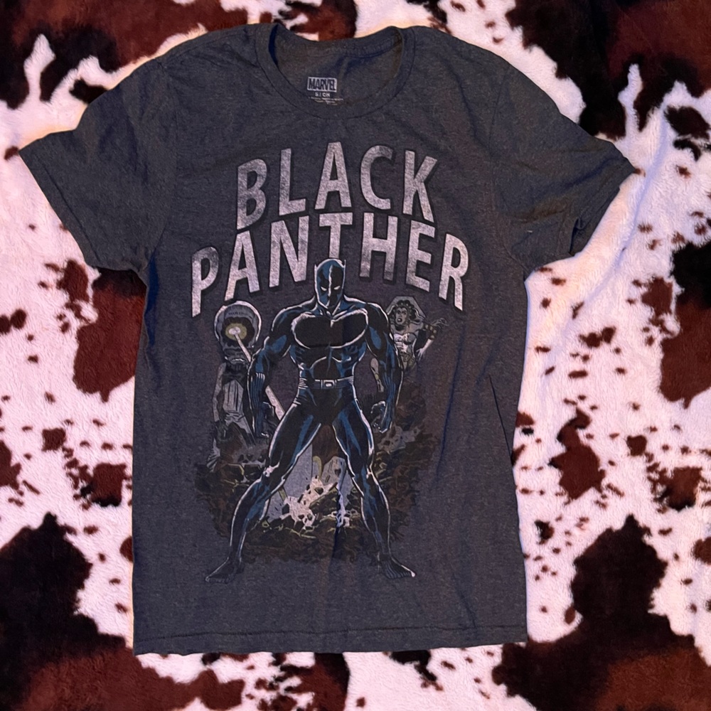 Black panther tshirt, size small